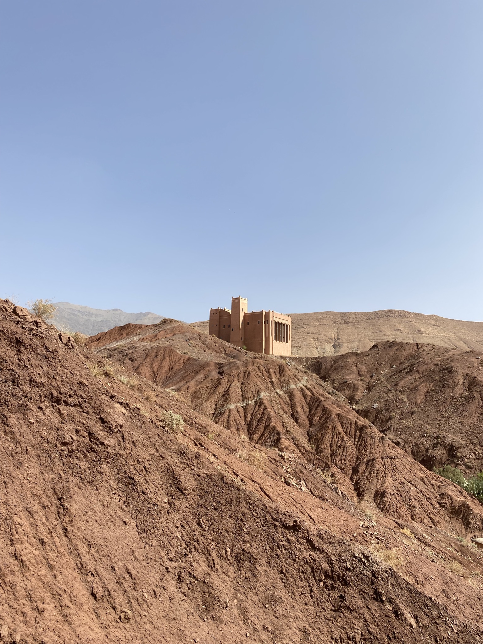 التازوداصور: التنين القديم لإمغران